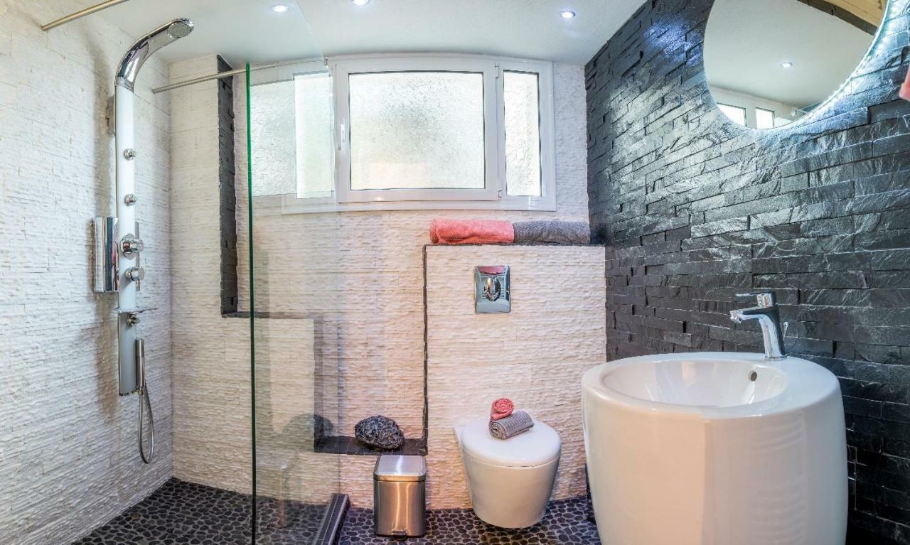 Huge Luxury City Apartment Kateríni Luaran gambar